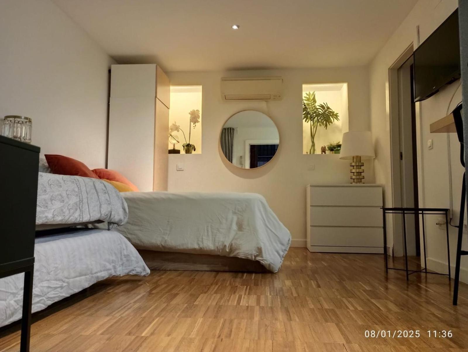 Departamento De Lujo Atocha Apartment Madrid Exterior photo